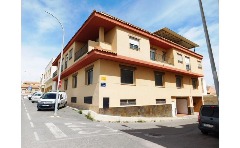 3 Bedroom 2 Bathroom Apartment / Flat in Torremendo