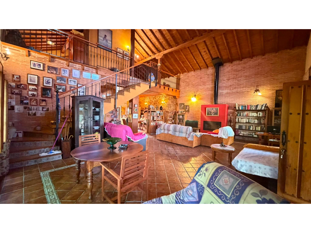 For sale - RUSTIC 2BED 2BATH FINCA LOS QUINCOS -  - 