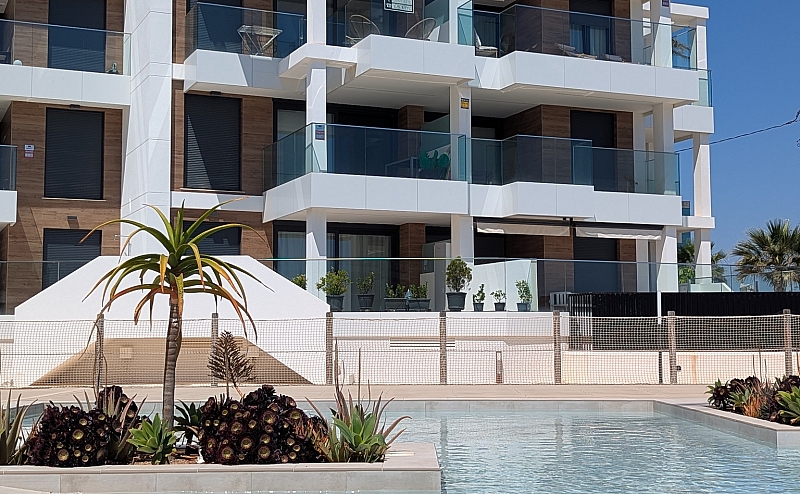 3 Bedroom 2 Bathroom apartment in Denia