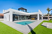 3 Bedroom 2 Bathroom detached in La Finca Golf