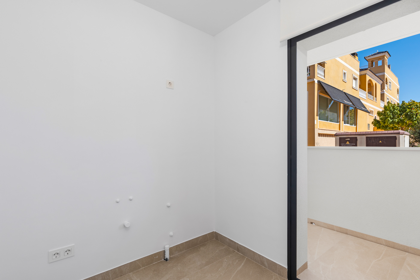 For sale - 3 Bedroom 2 Bathroom apartment in Benijófar - Benijófar  - Alicante