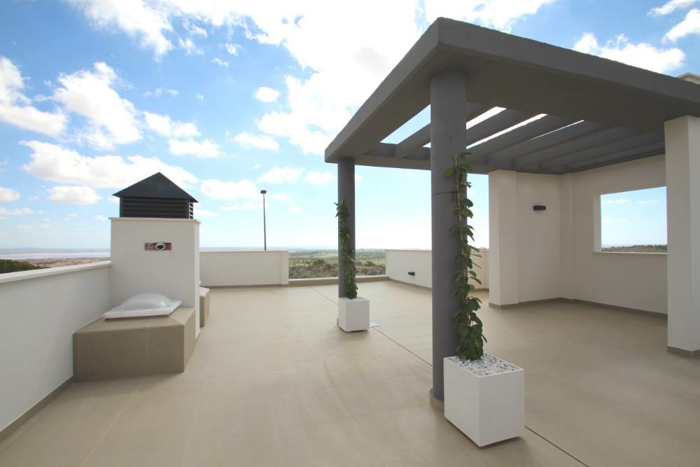 For sale - 4 Bedroom 3 Bathroom villa in San Miguel de Salinas - San Miguel de Salinas  - Alicante
