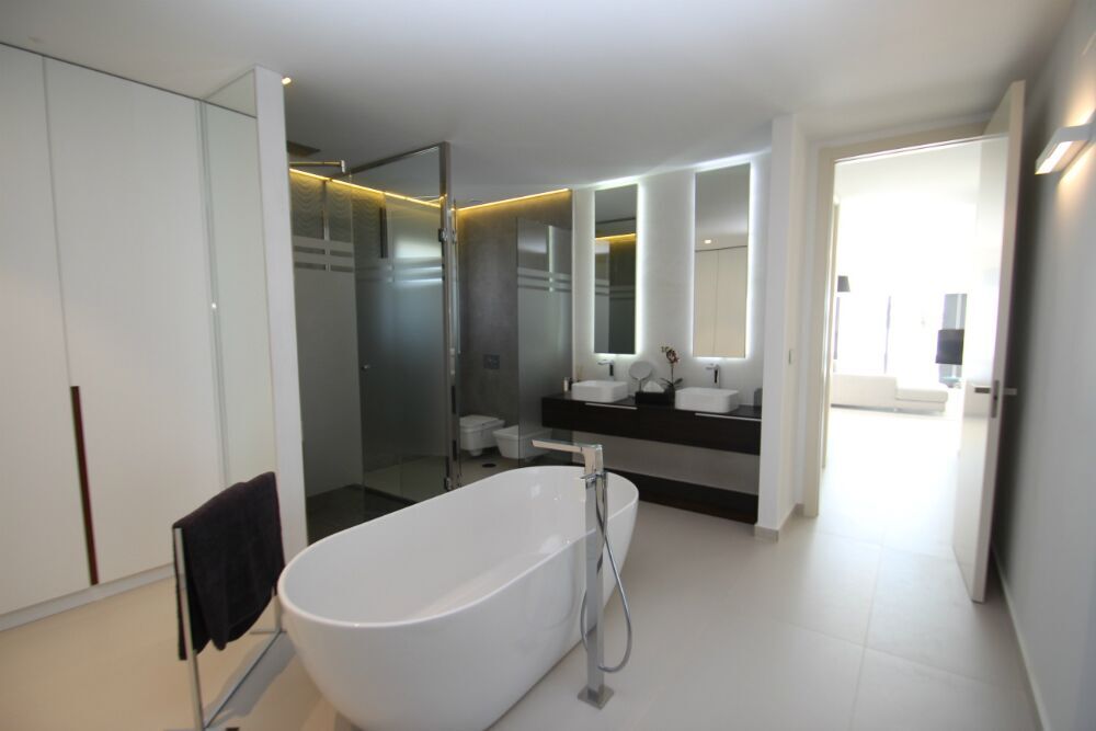 For sale - 4 Bedroom 3 Bathroom villa in San Miguel de Salinas - San Miguel de Salinas  - Alicante