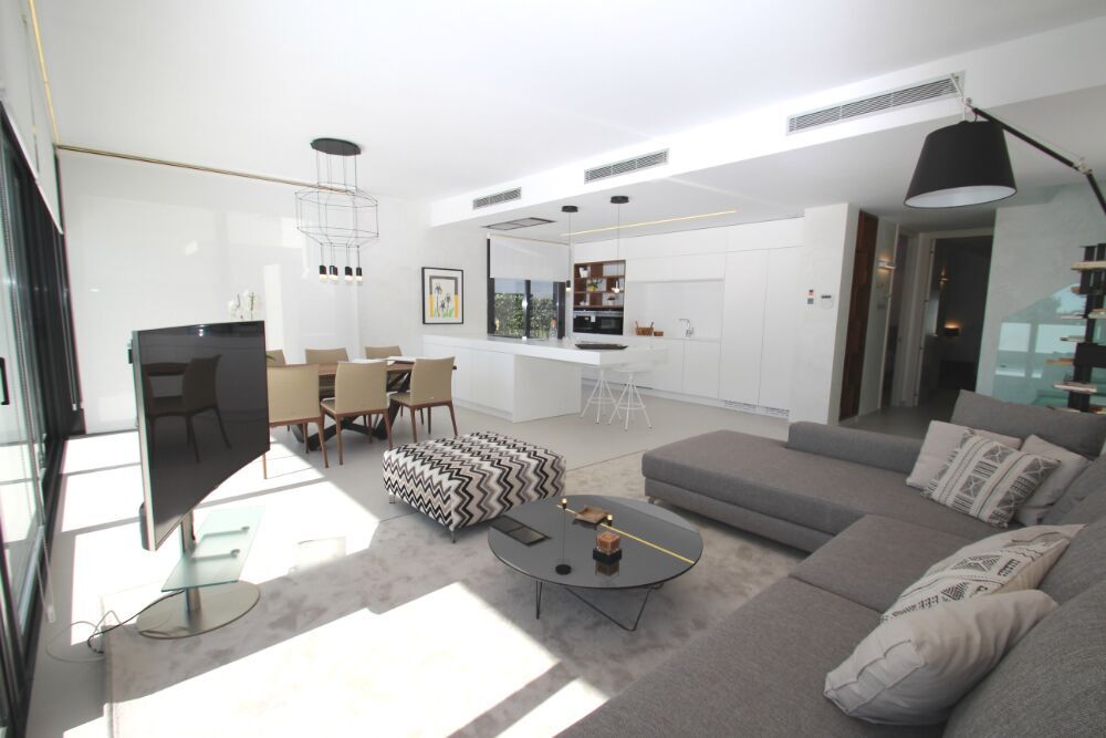 For sale - 3 Bedroom 3 Bathroom villa in San Miguel de Salinas - San Miguel de Salinas  - Alicante