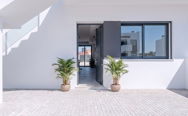 3 Bedroom 2 Bathroom high-bungalow in San Fulgencio