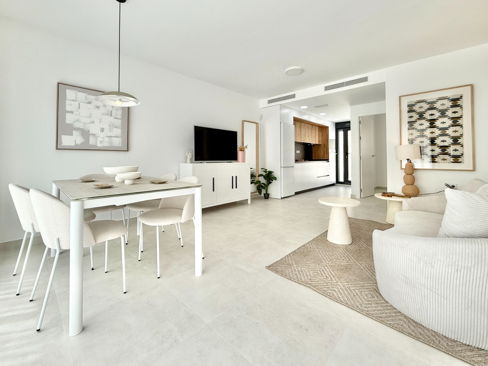 For sale - 3 Bedroom 2 Bathroom high-bungalow in Cox - Cox  - Alicante