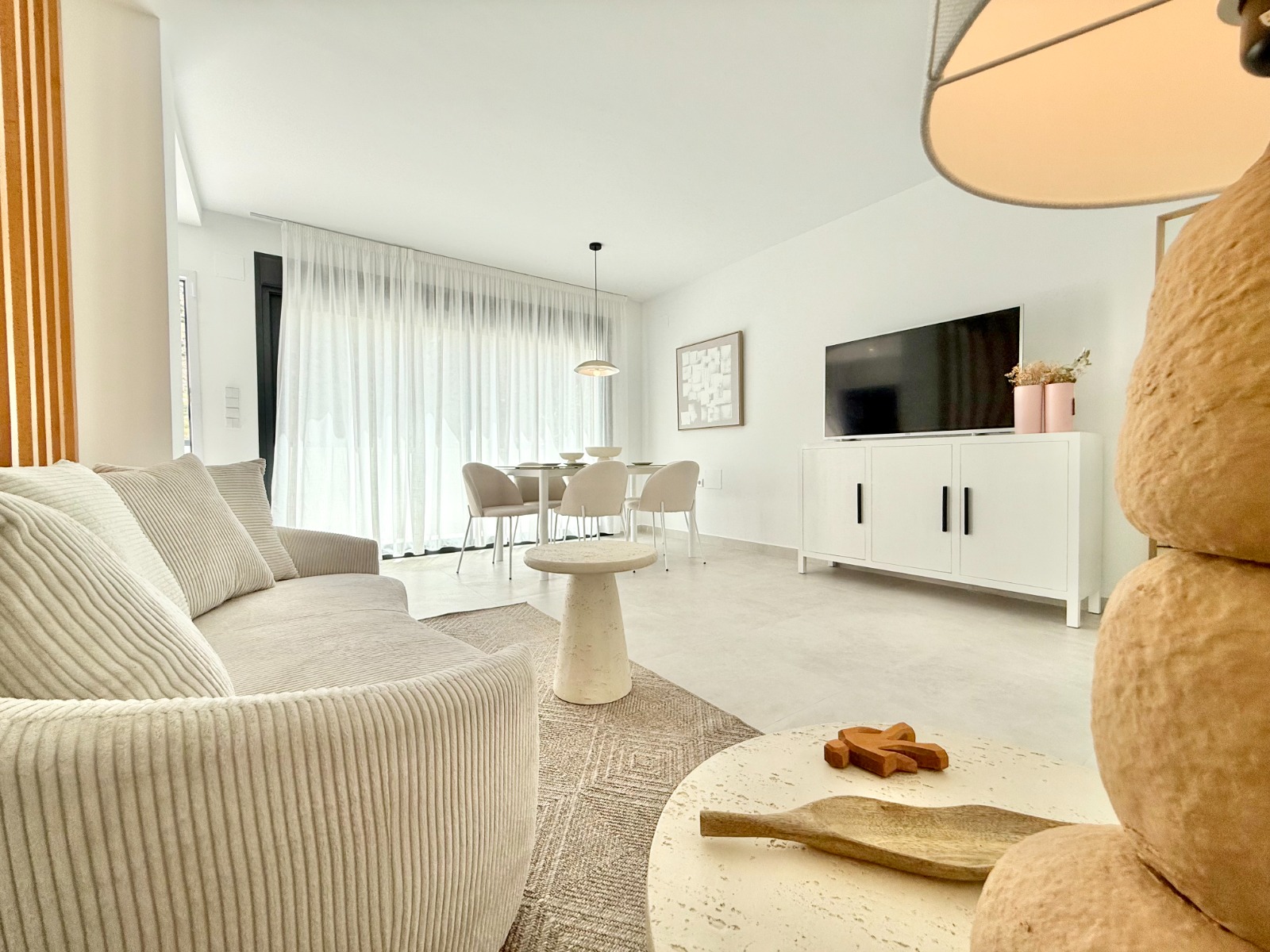 For sale - 3 Bedroom 2 Bathroom high-bungalow in Cox - Cox  - Alicante