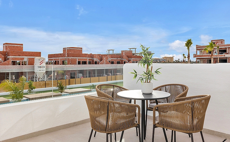 3 Bedroom 2 Bathroom apartment in Los Alcázares