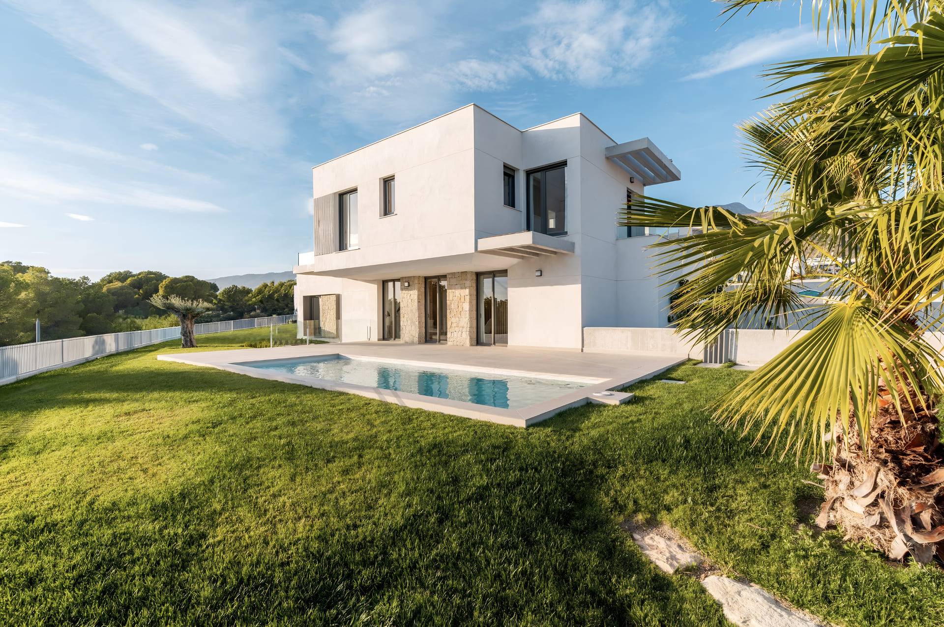 For sale - 4 Bedroom 4 Bathroom detached in Finestrat - Finestrat  - Alicante