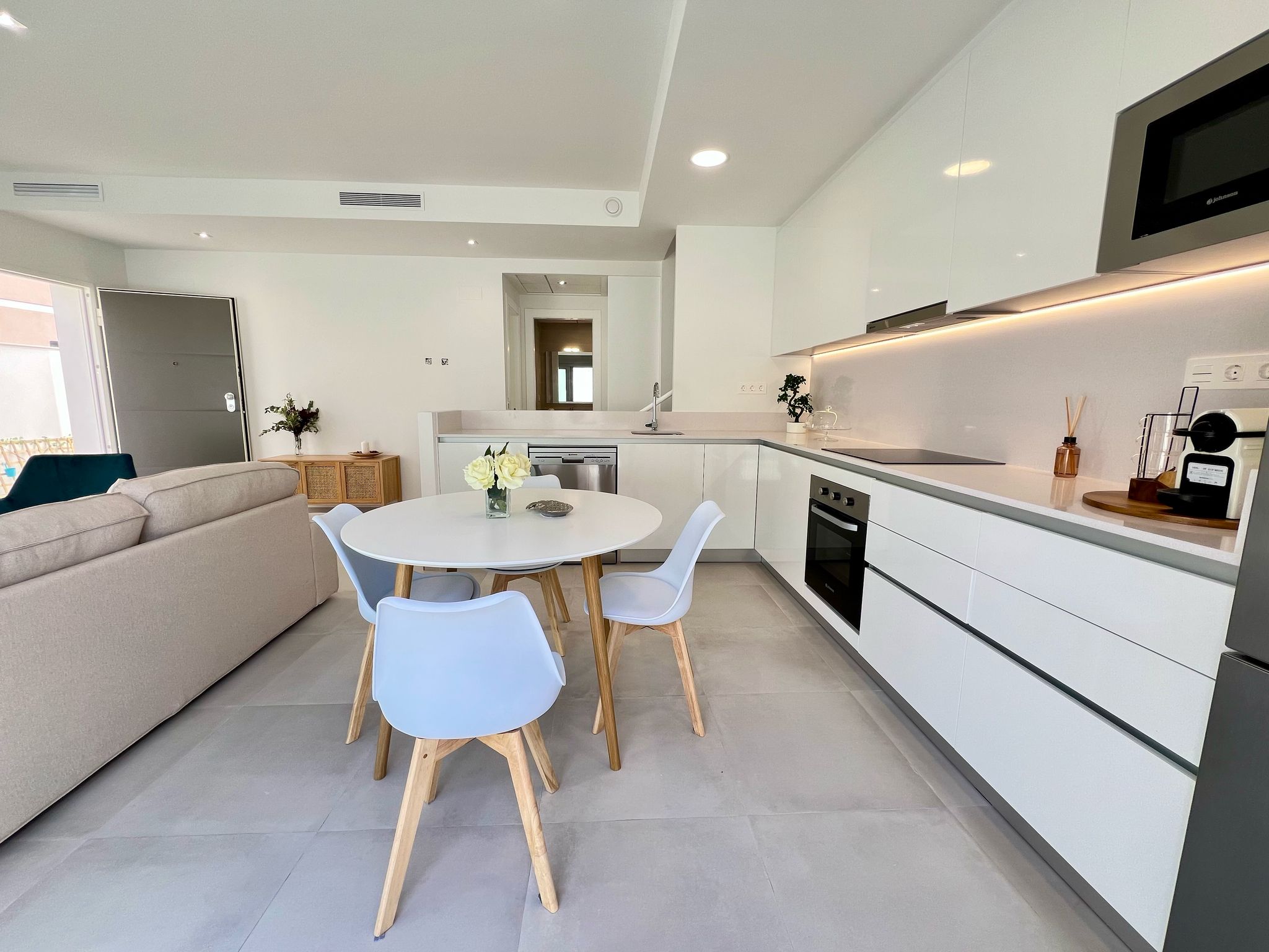 For sale - 3 Bedroom 2 Bathroom detached in Orihuela Costa - Orihuela Costa  - Alicante