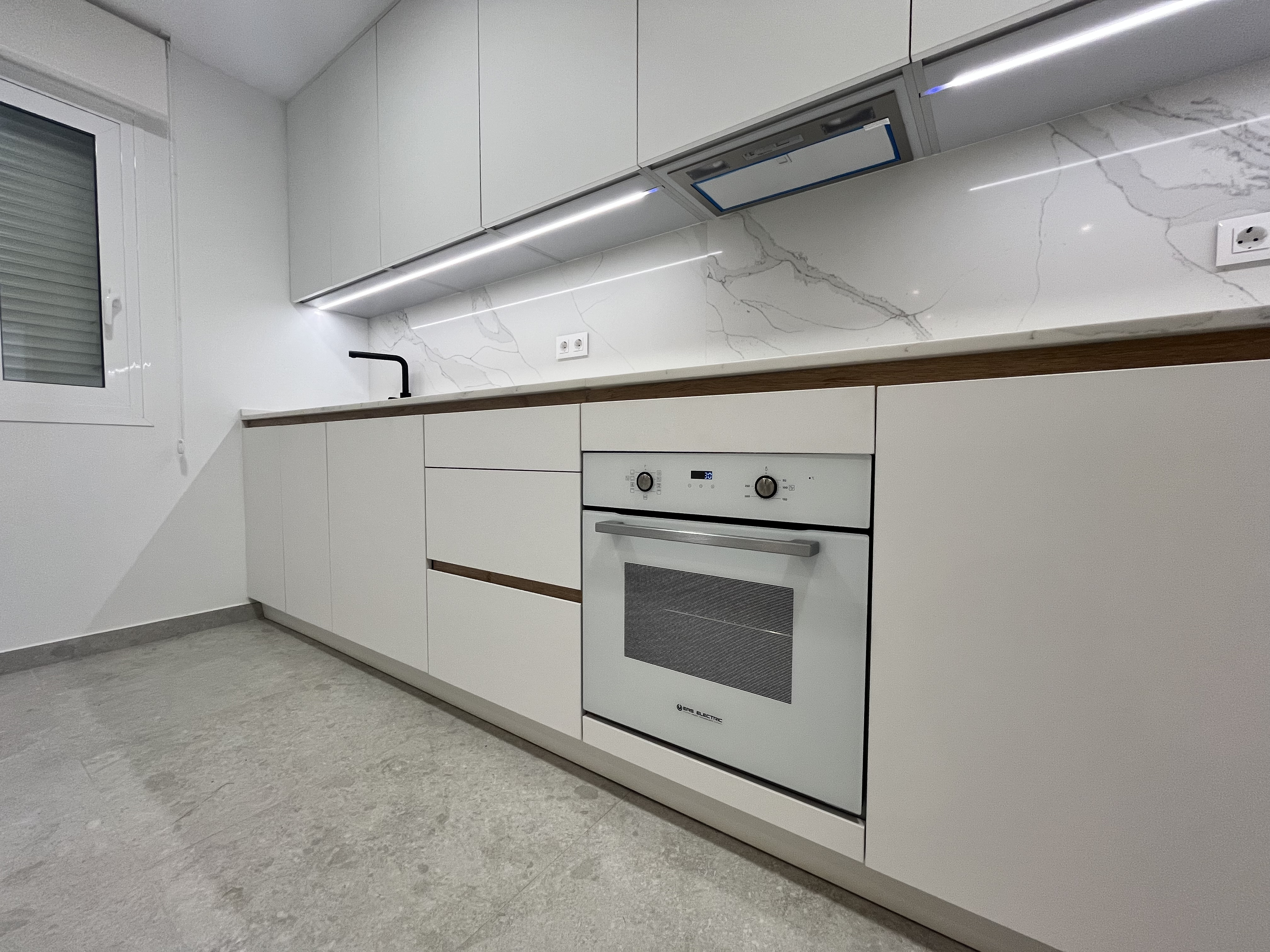 For sale - 3 Bedroom 2 Bathroom ground-floor in Torrevieja - Torrevieja  - Alicante