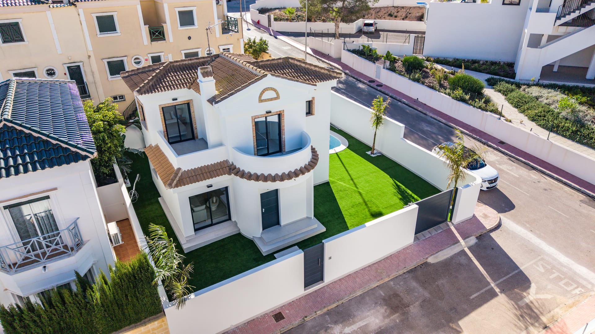 For sale - 3 Bedroom 2 Bathroom villa in Orihuela Costa - Orihuela Costa  - Alicante