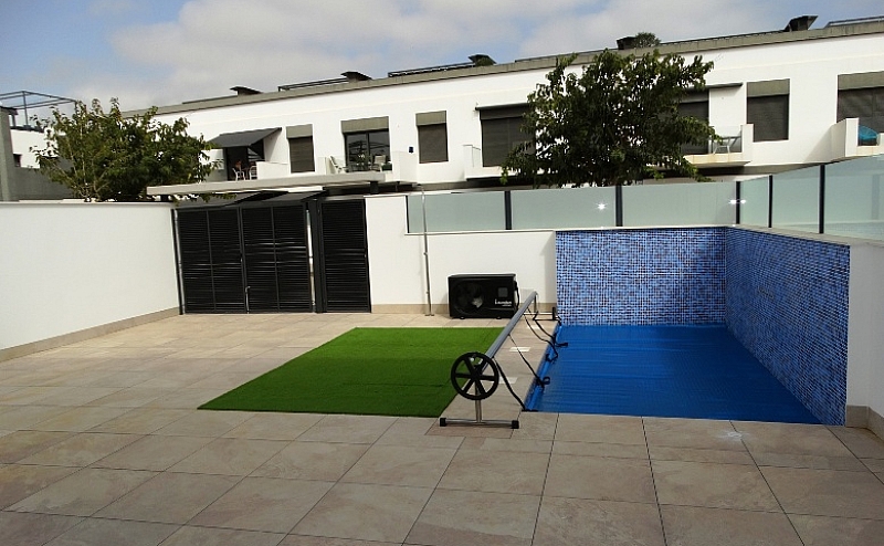 3 Bedroom 3 Bathroom semi-detached in Pilar de la Horadada