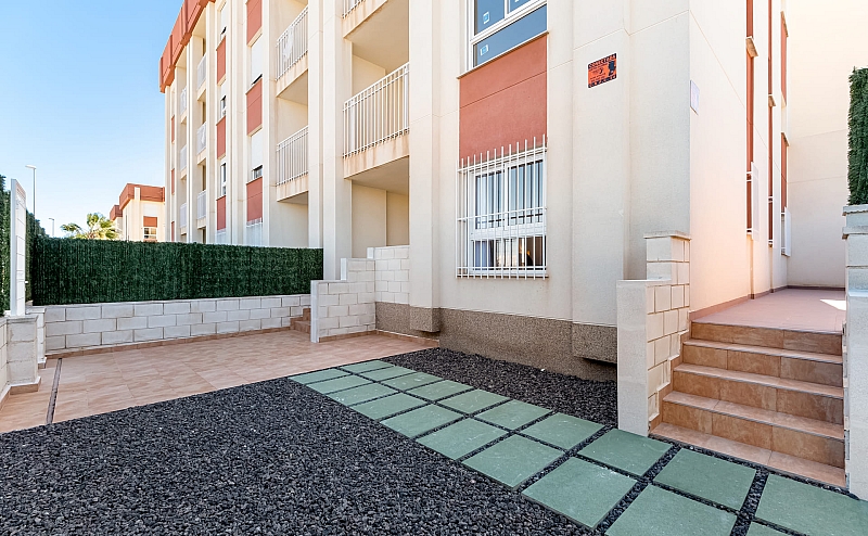 2 Bedroom 2 Bathroom penthouse in Orihuela Costa