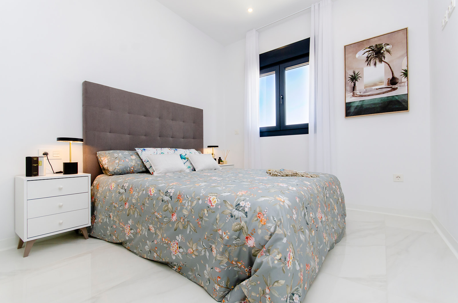 For sale - 3 Bedroom 2 Bathroom semi-detached in Vistabella - Vistabella  - Alicante