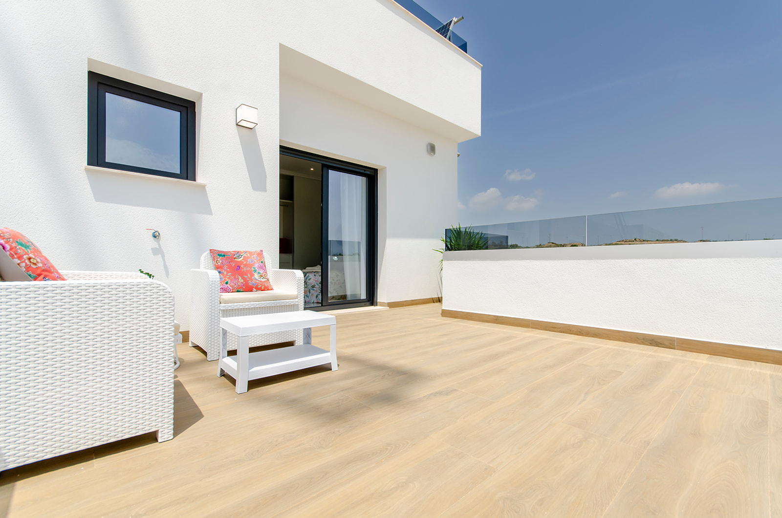 For sale - 3 Bedroom 2 Bathroom semi-detached in Vistabella - Vistabella  - Alicante