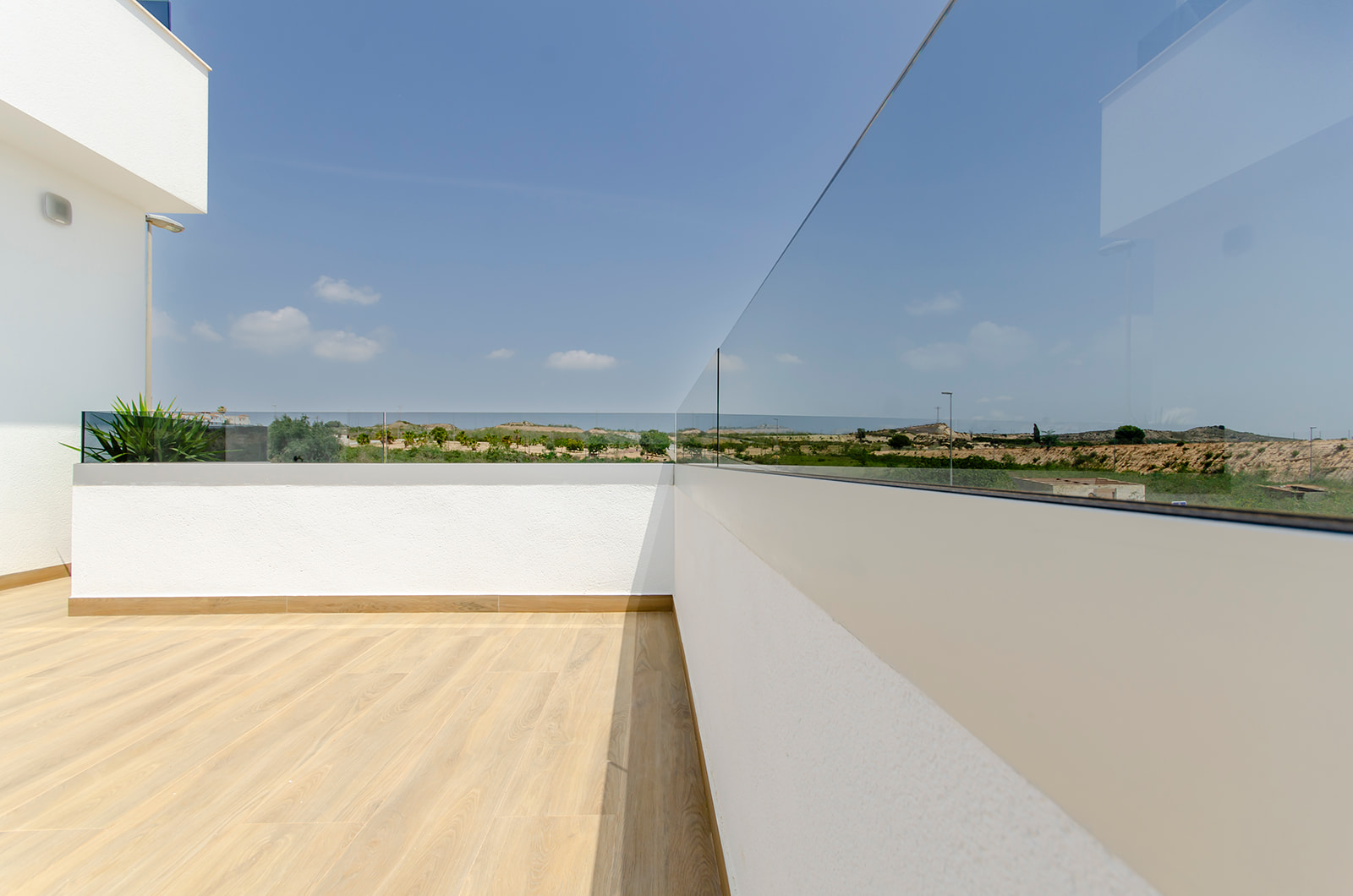 For sale - 3 Bedroom 2 Bathroom semi-detached in Vistabella - Vistabella  - Alicante