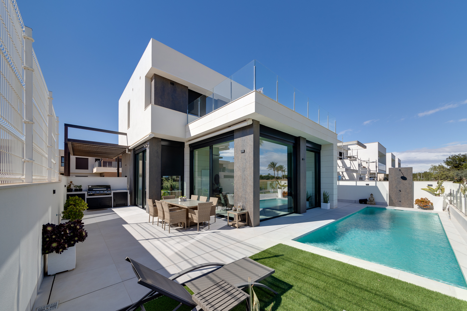3 Bedroom 2 Bathroom detached in Pilar de la Horadada