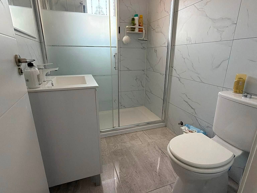 For sale - STUNNING 3 BED 2 BATH QUAD ENTRE NARANJOS -  - Alicante