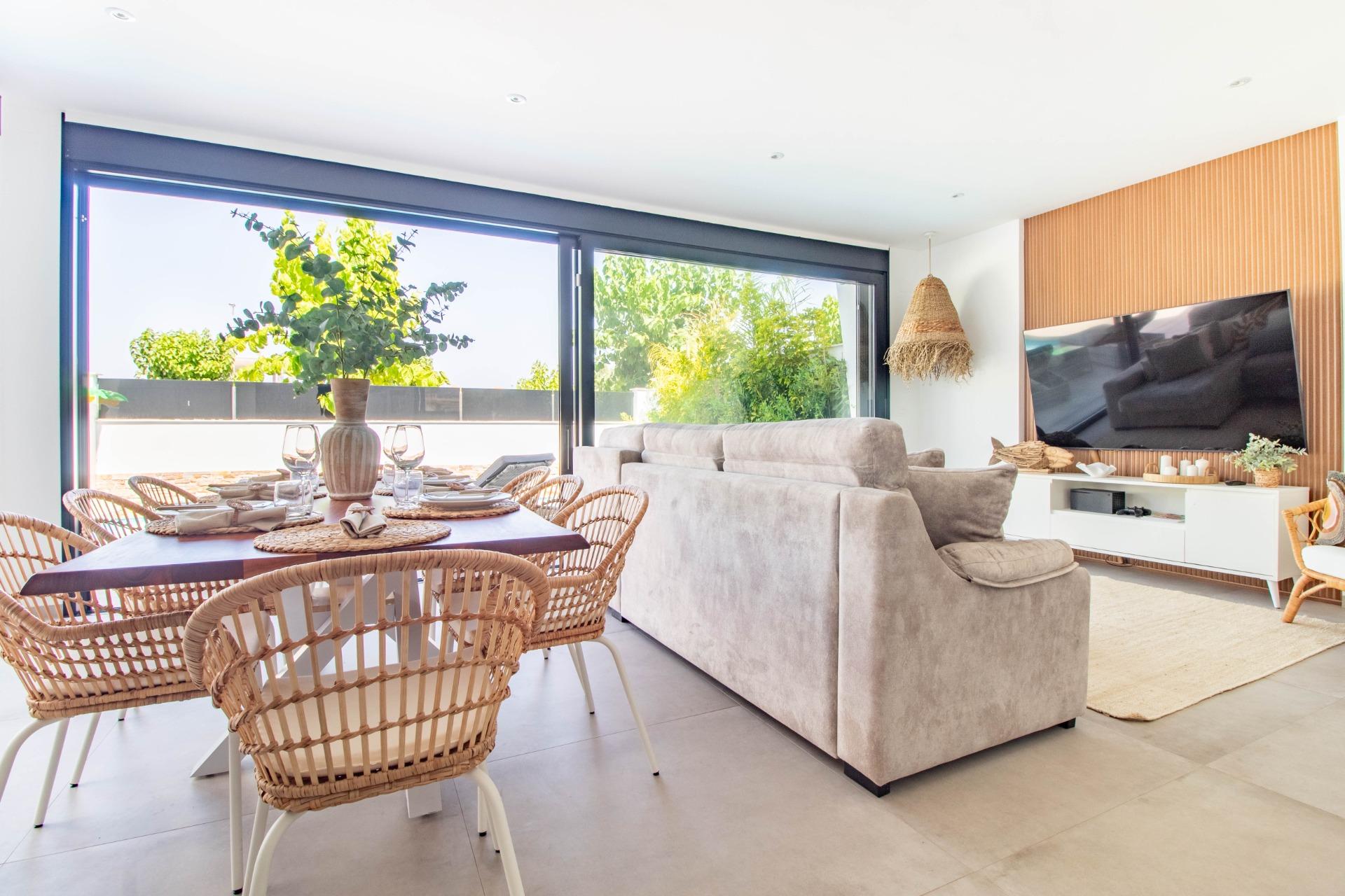 For sale - 3 Bedroom 3 Bathroom Terraced house in Santiago de la ribera - zona san blas  - Murcia
