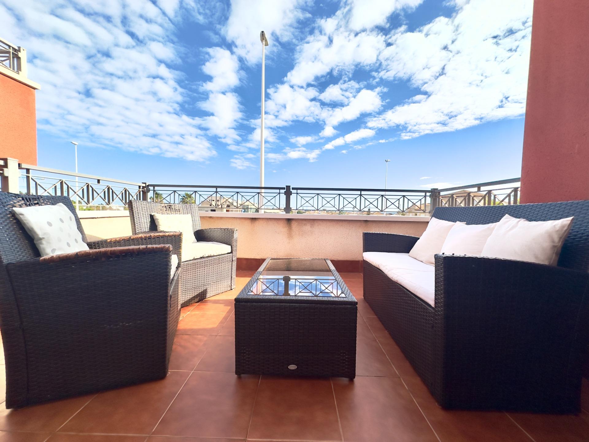 For sale - 2 Bedroom 1 Bathroom Penthouse in Orihuela Costa - Playa Flamenca  - Alicante