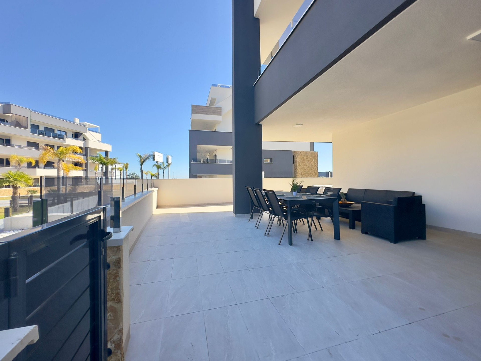 For sale - 3 Bedroom 2 Bathroom Apartment in Orihuela Costa - Playa Flamenca  - Alicante
