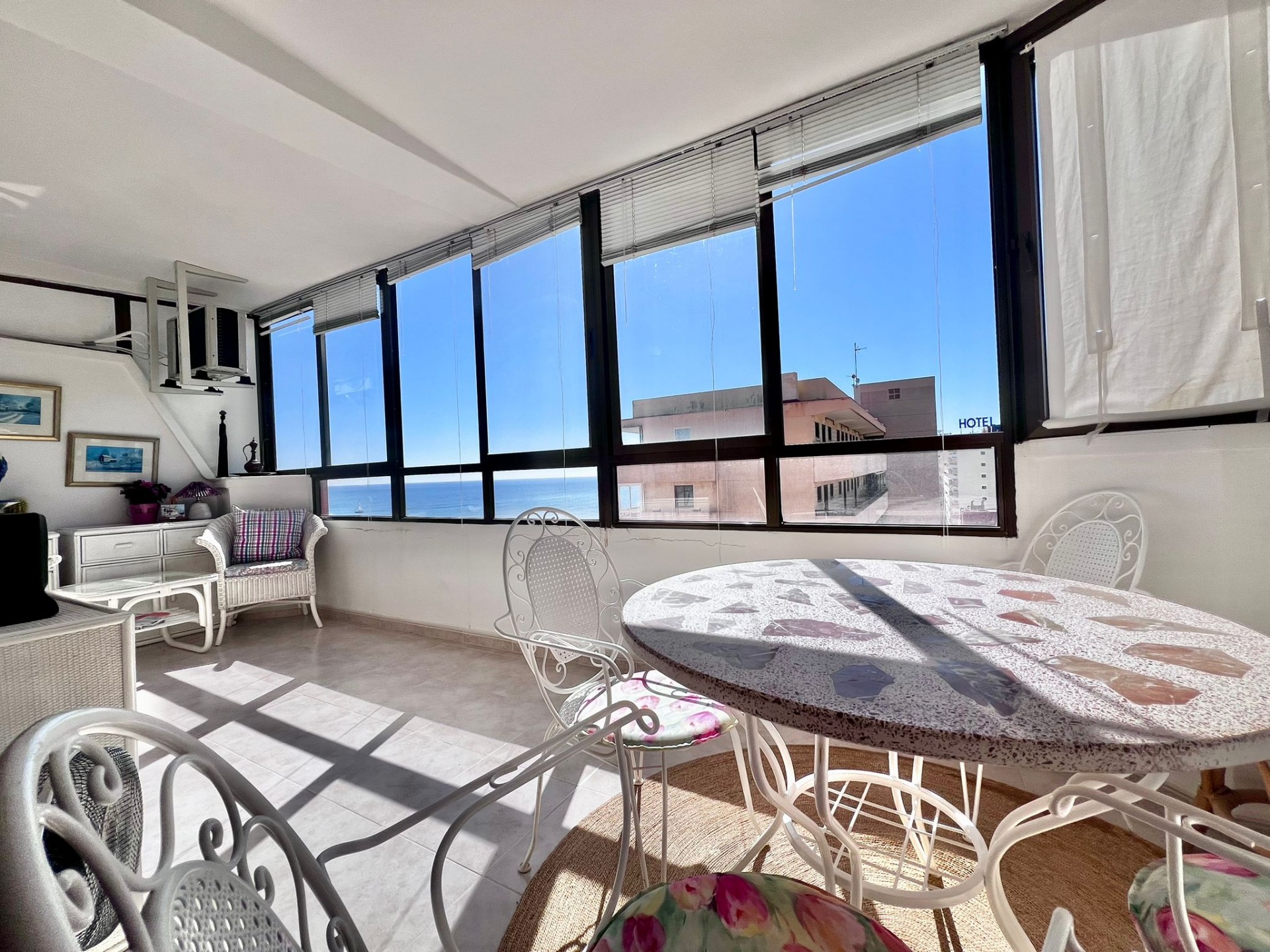 For sale - 2 Bedroom 1 Bathroom Apartment in Torrevieja - Cabo cervera  - Alicante