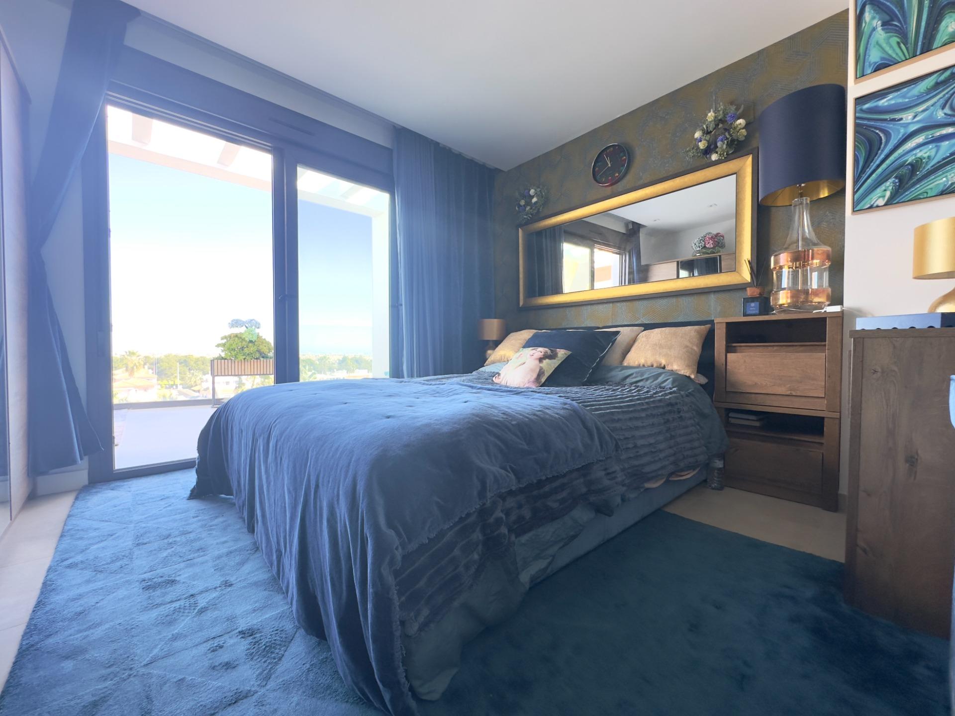 For sale - 3 Bedroom 2 Bathroom Penthouse in Orihuela Costa - Los Dolses  - Alicante