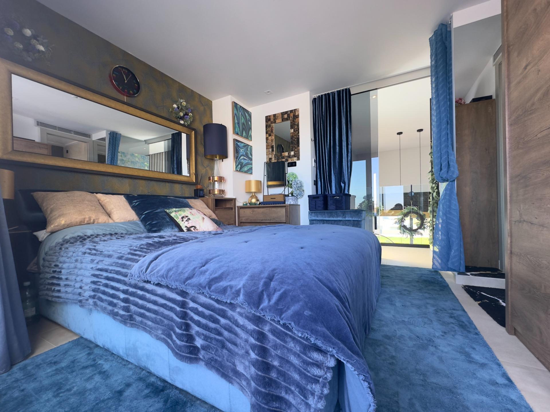 For sale - 3 Bedroom 2 Bathroom Penthouse in Orihuela Costa - Los Dolses  - Alicante