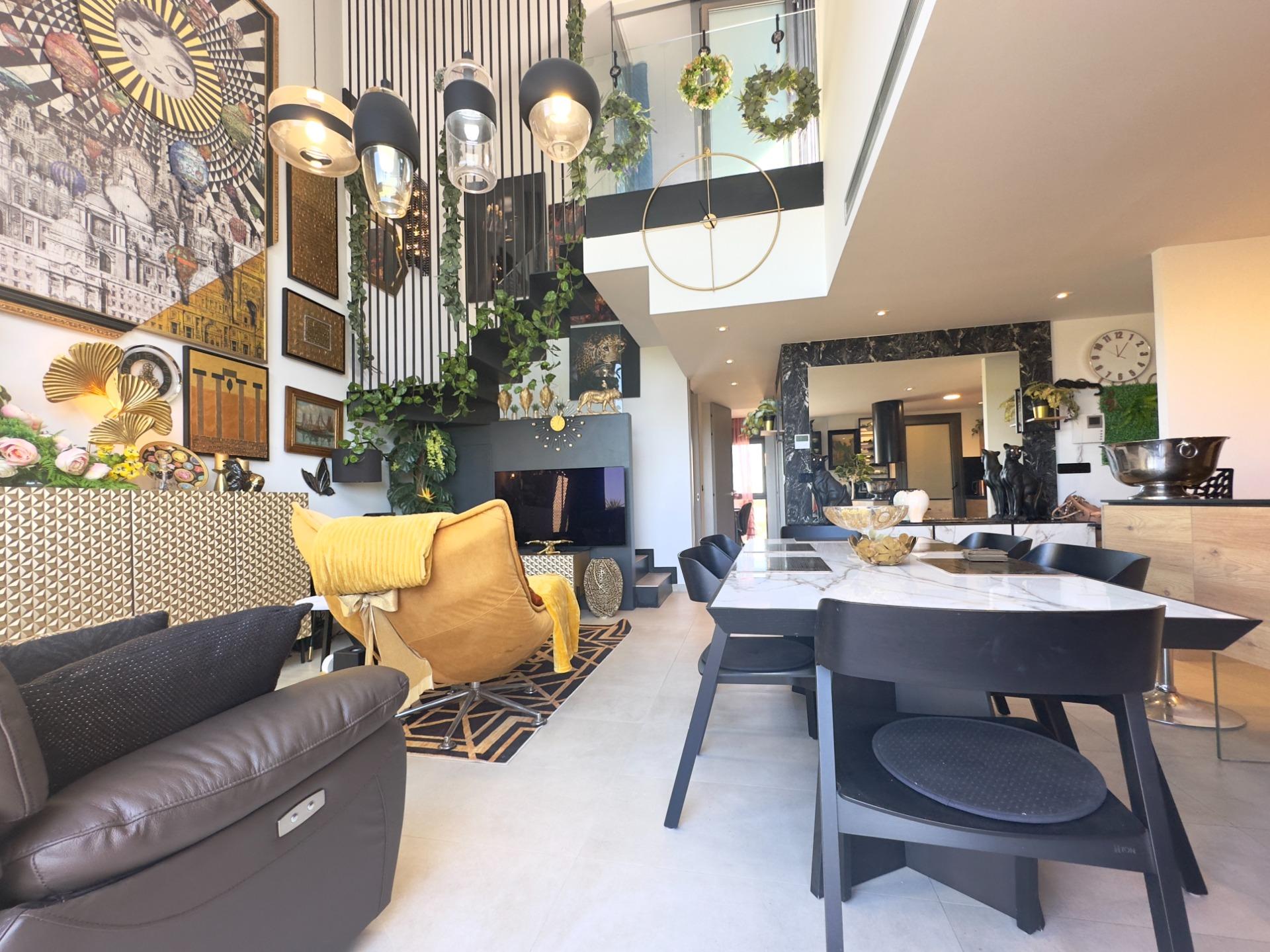 For sale - 3 Bedroom 2 Bathroom Penthouse in Orihuela Costa - Los Dolses  - Alicante