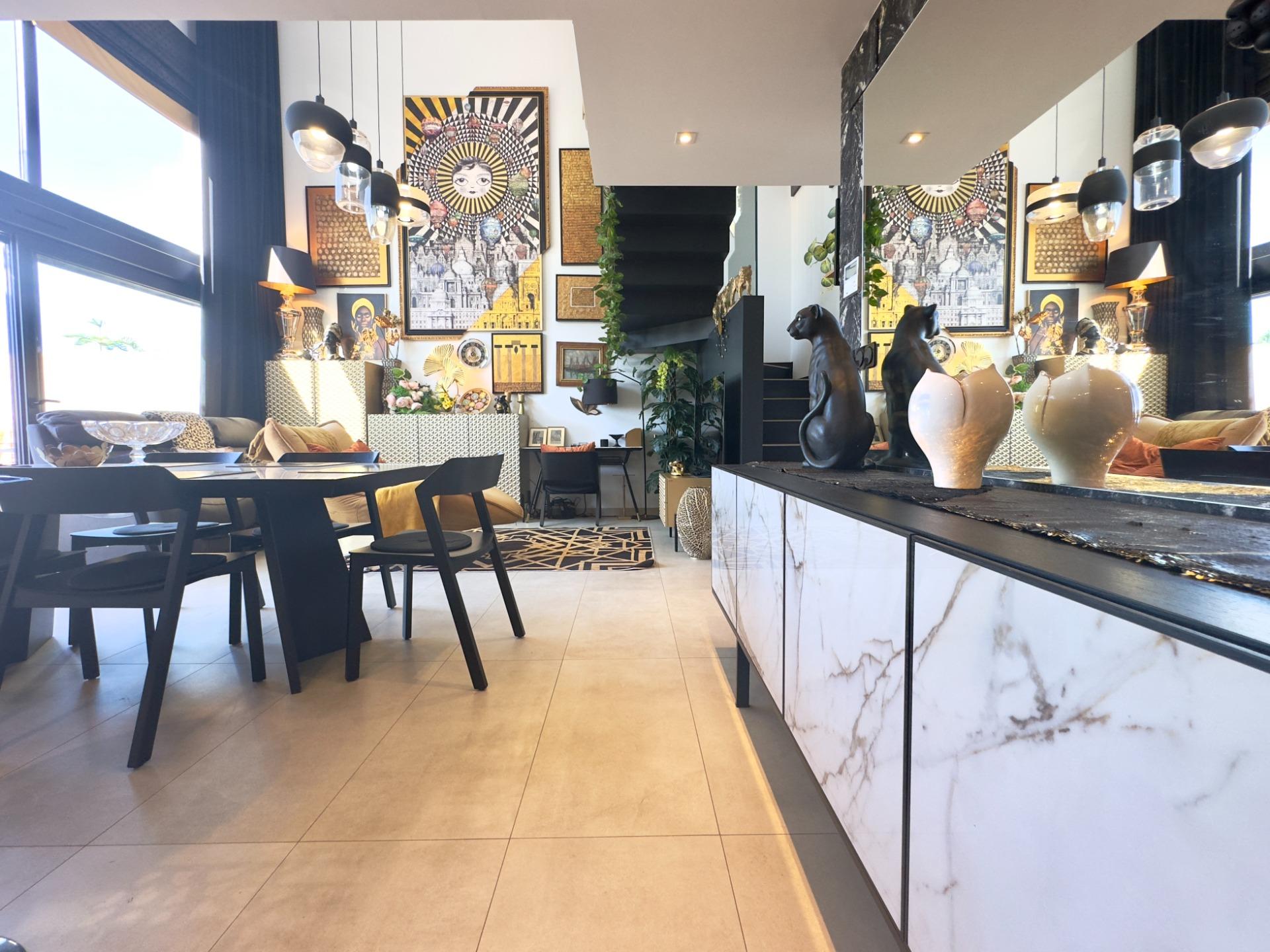For sale - 3 Bedroom 2 Bathroom Penthouse in Orihuela Costa - Los Dolses  - Alicante