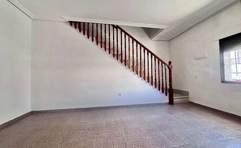 4 Bedroom 2 Bathroom duplex in Pilar de la Horadada