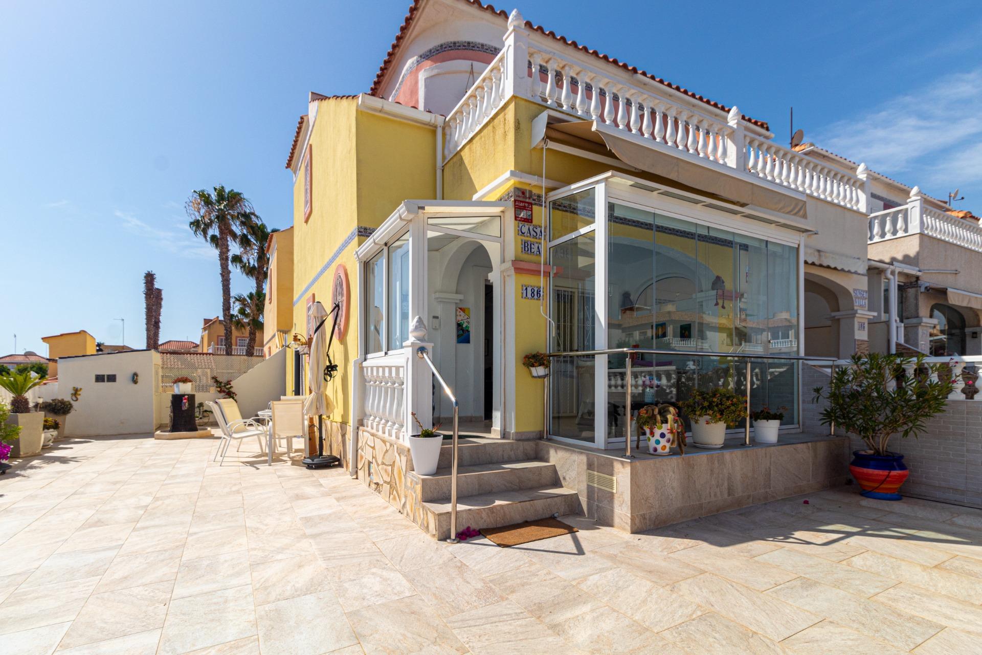 For sale - 2 Bedroom 2 Bathroom Terraced house in Orihuela Costa - La Regia  - Alicante