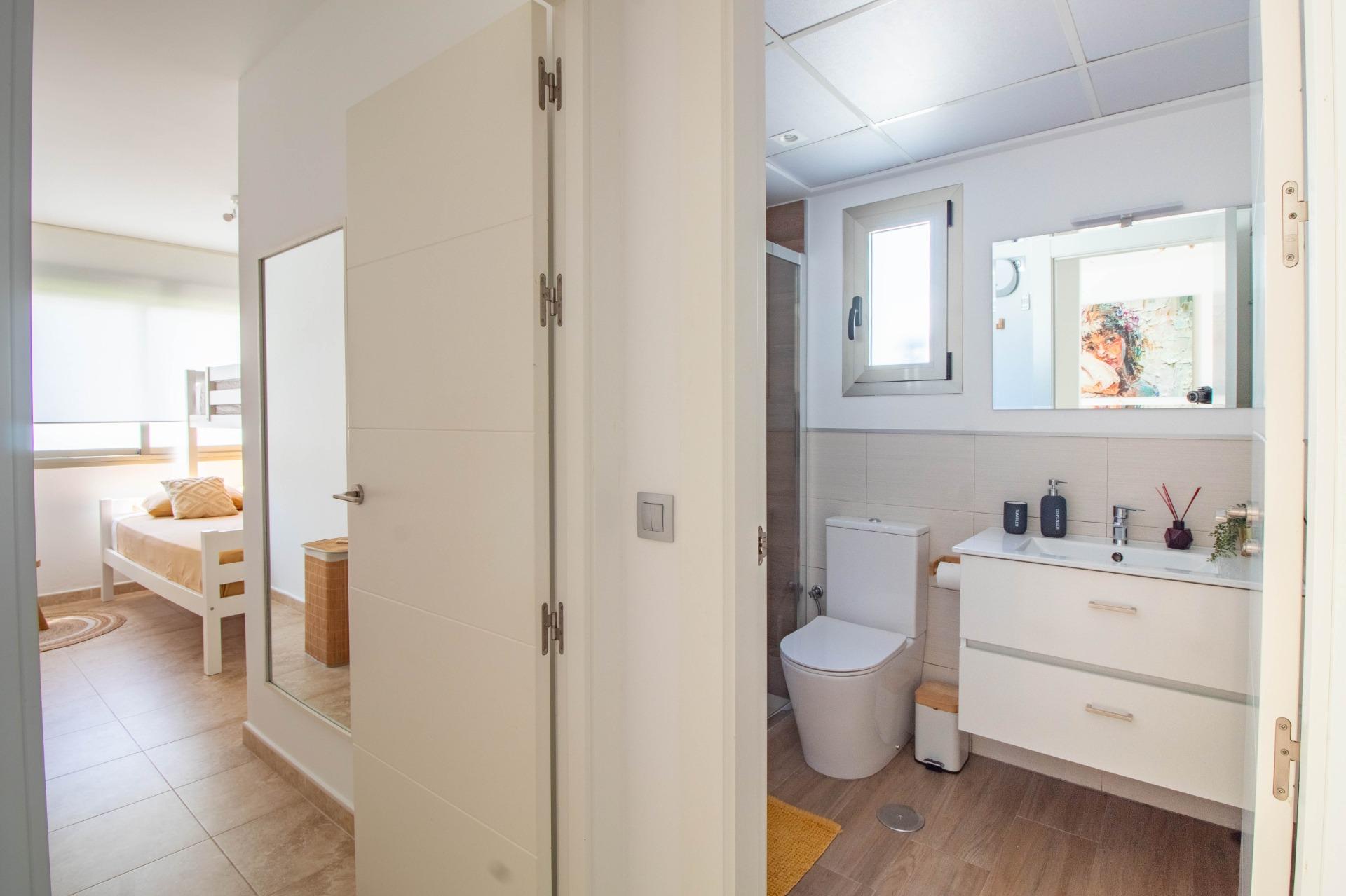 For sale - 2 Bedroom 2 Bathroom Bungalow in Pilar de la Horadada - Torre de la Horadada  - Alicante