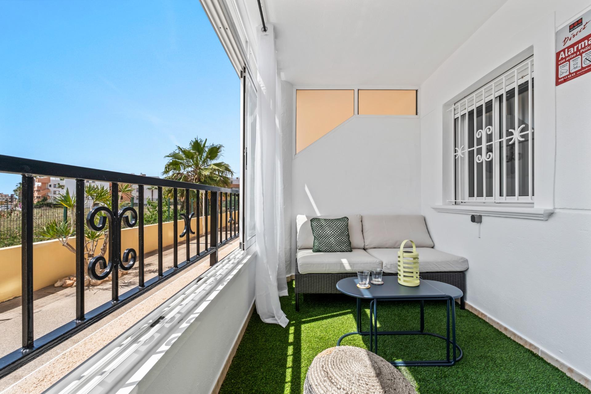 For sale - 2 Bedroom 1 Bathroom Apartment in Orihuela Costa - Playa Flamenca  - Alicante
