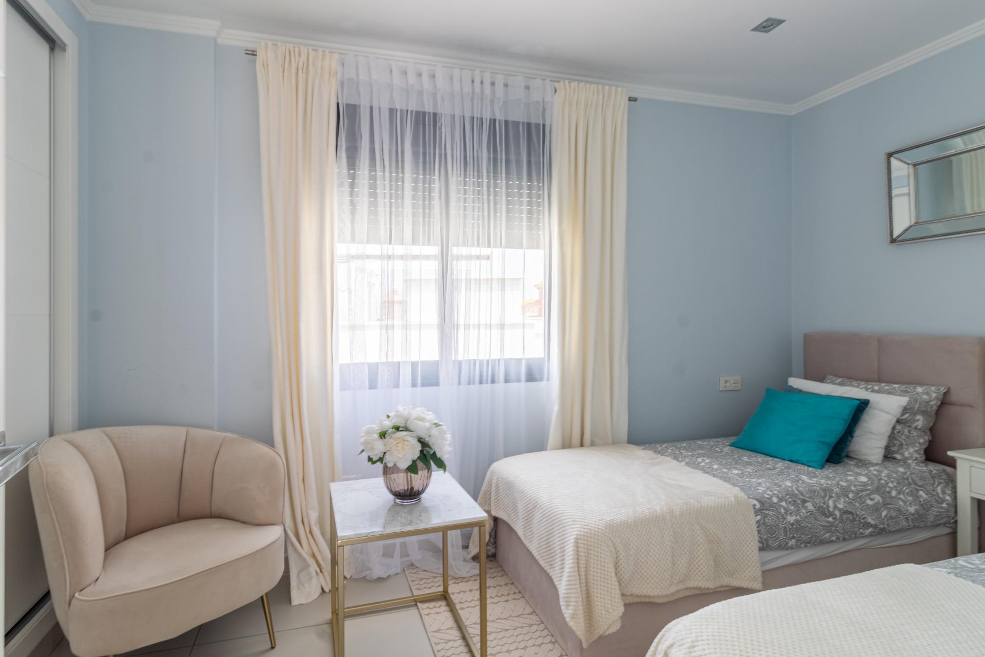 For sale - 3 Bedroom 2 Bathroom Terraced house in Orihuela Costa - Lomas de Cabo Roig  - Alicante