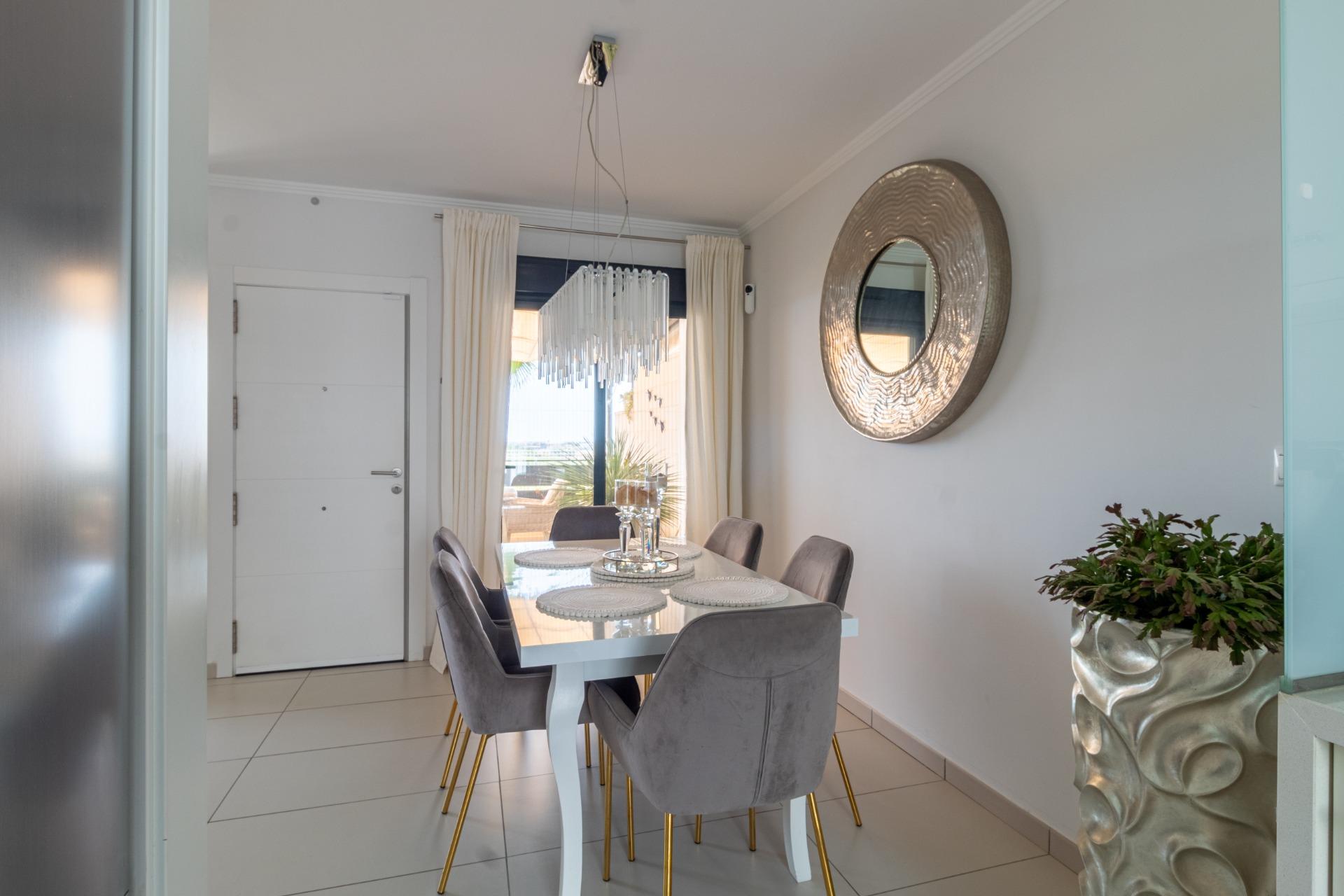 For sale - 3 Bedroom 2 Bathroom Terraced house in Orihuela Costa - Lomas de Cabo Roig  - Alicante