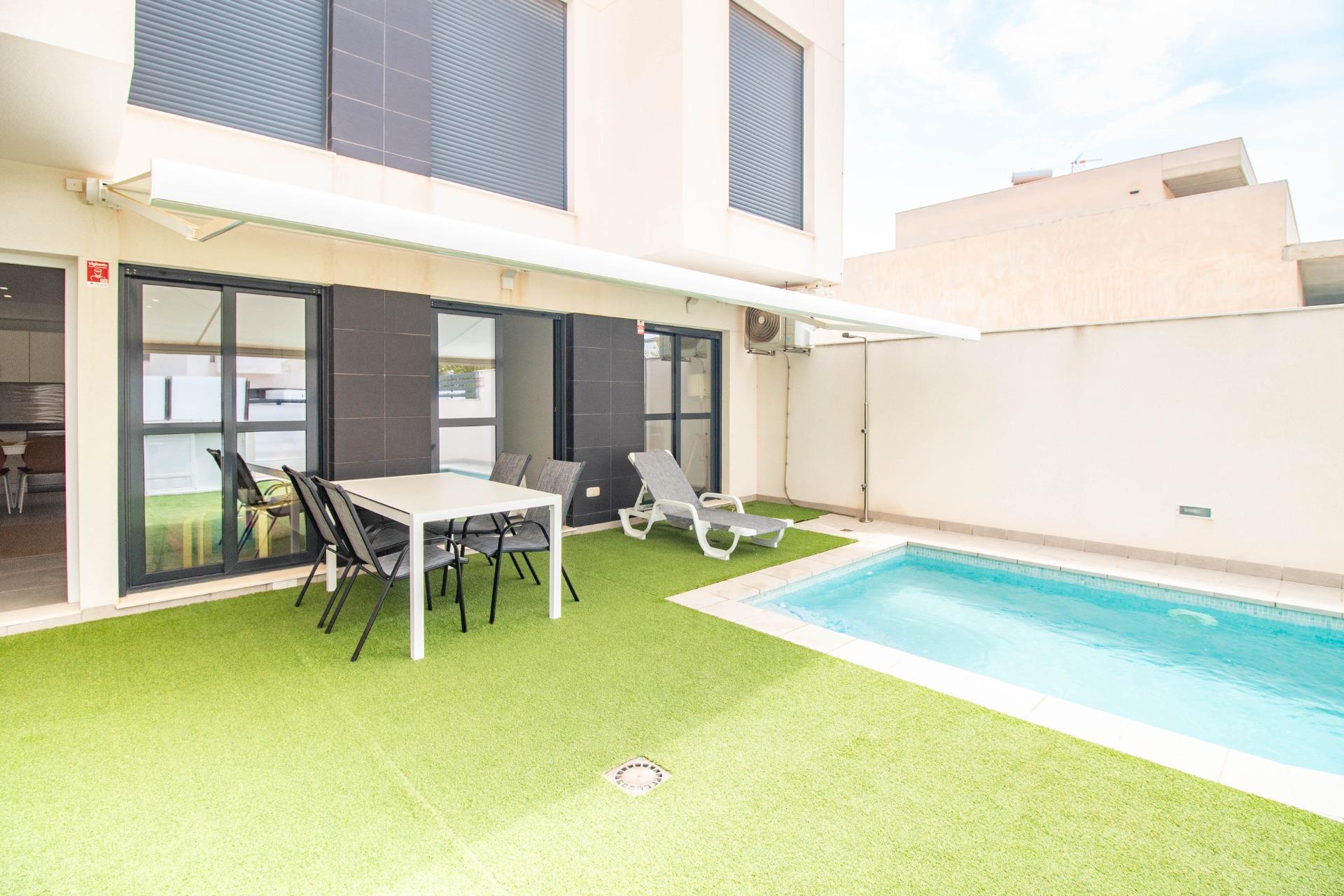 For sale - 2 Bedroom 2 Bathroom Bungalow in San Pedro del Pinatar - San Pedro del Pinatar  - Murcia