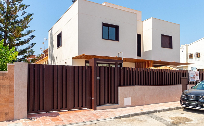 3 Bedroom 2 Bathroom Villa in Santiago de la ribera