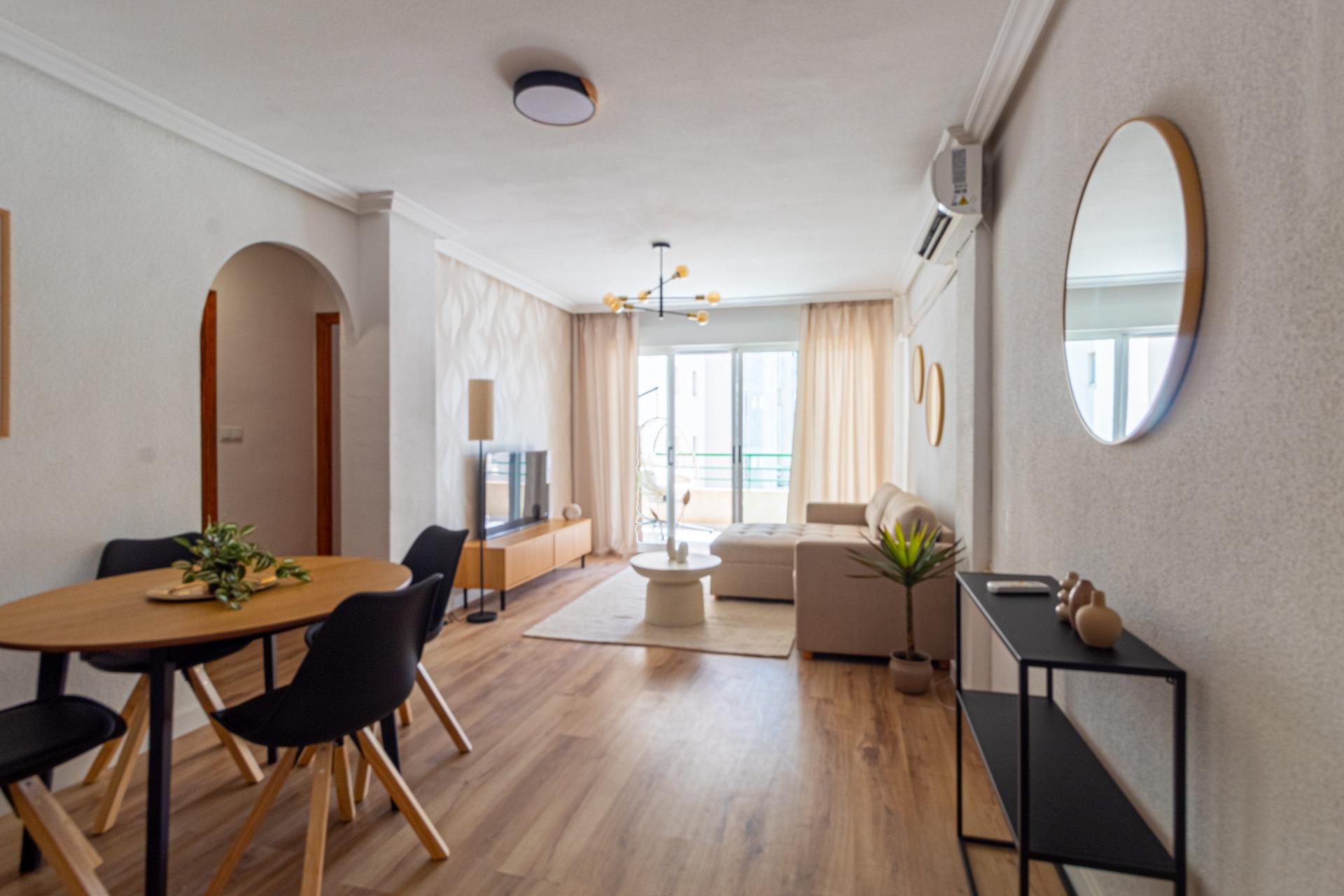 For sale - 2 Bedroom 1 Bathroom Apartment in Torrevieja - La Mata pueblo  - Alicante
