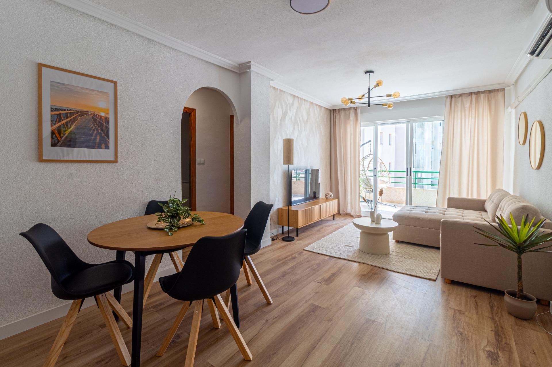 For sale - 2 Bedroom 1 Bathroom Apartment in Torrevieja - La Mata pueblo  - Alicante
