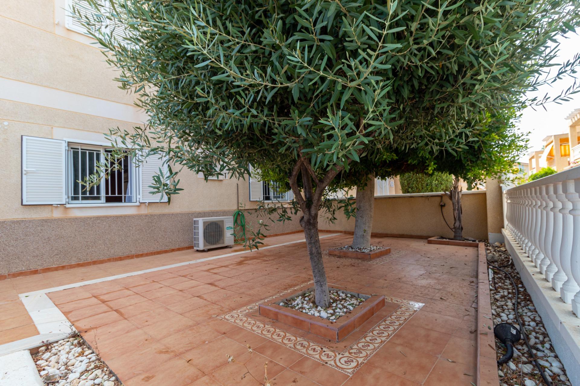 For sale - 3 Bedroom 2 Bathroom Bungalow in Orihuela Costa - Punta Prima  - Alicante