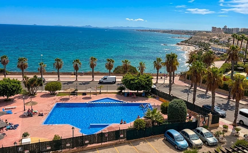BEACH FRONT 2 BED 2 BATH APARTMENT CABO ROIG