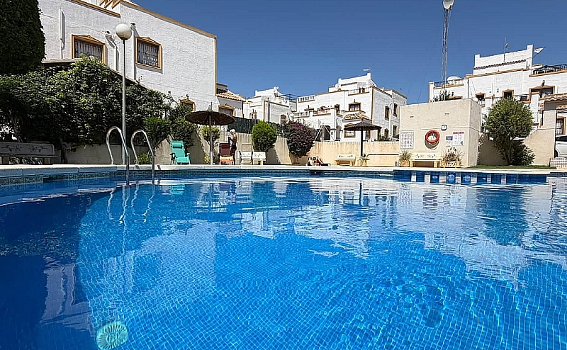 STYLISH 2BED 2BATH QUAD VILLA ENTRE NARANJOS