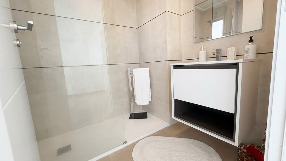 For sale - LUXURY 3BED 2 BATH VILLA VISTABELLA -  - Alicante