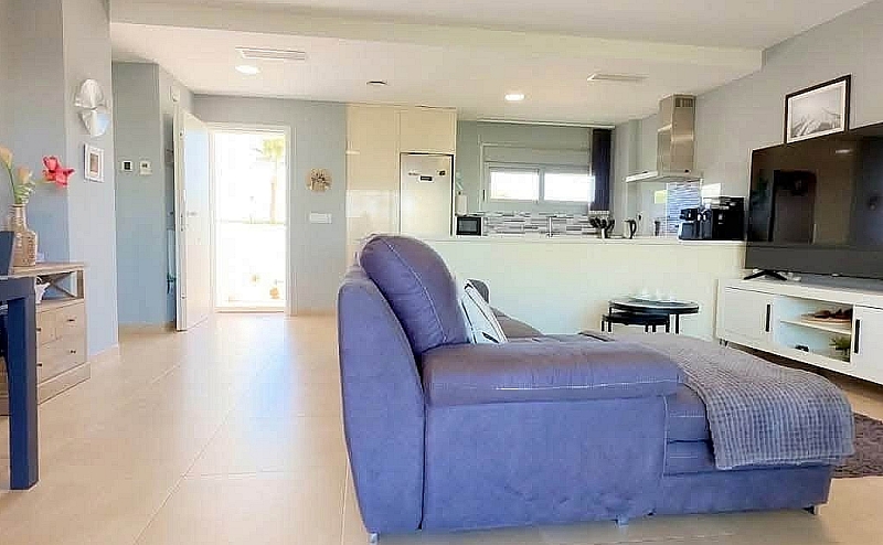 LUXURY 2 BED 2 BATH APARTMENT VISTABELLA