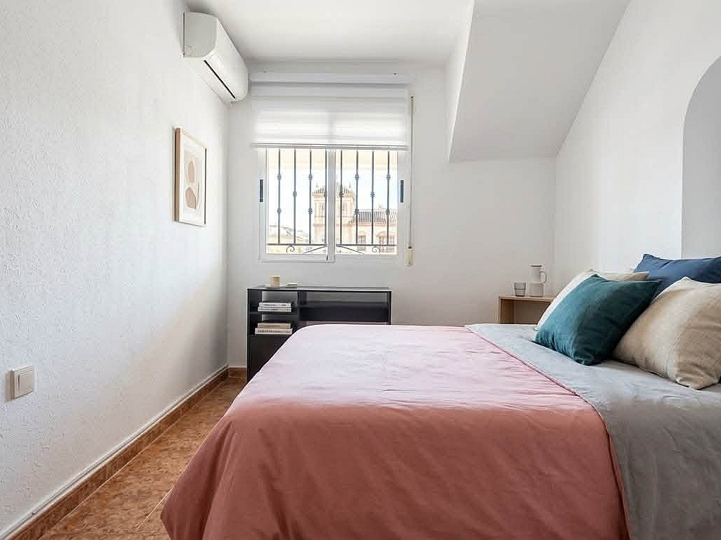 For sale - TOP FLOOR 2BED 2BATH APARTMENT ENTRE NARANJOS -  - Alicante