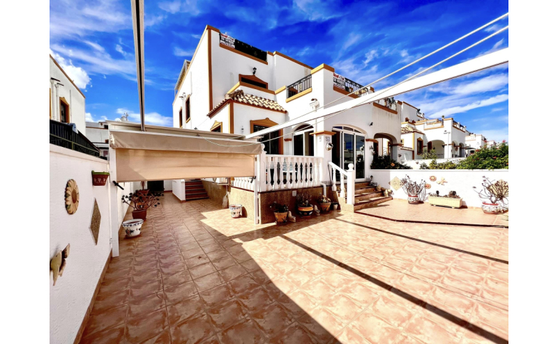 REFORMED QUAD VILLA 3 BEDROOM 2 BATHROOM ENTRE NARANJOS COSTA BLANCA SOUTH SPAIN 